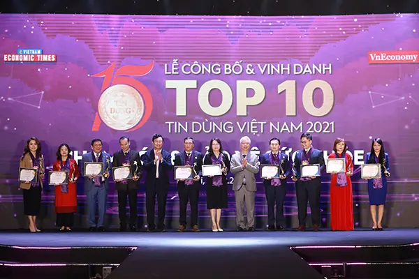 dich-vu-thai-san-tron-goi-phuong-dong-dat-top-10-tin-dung-viet-nam