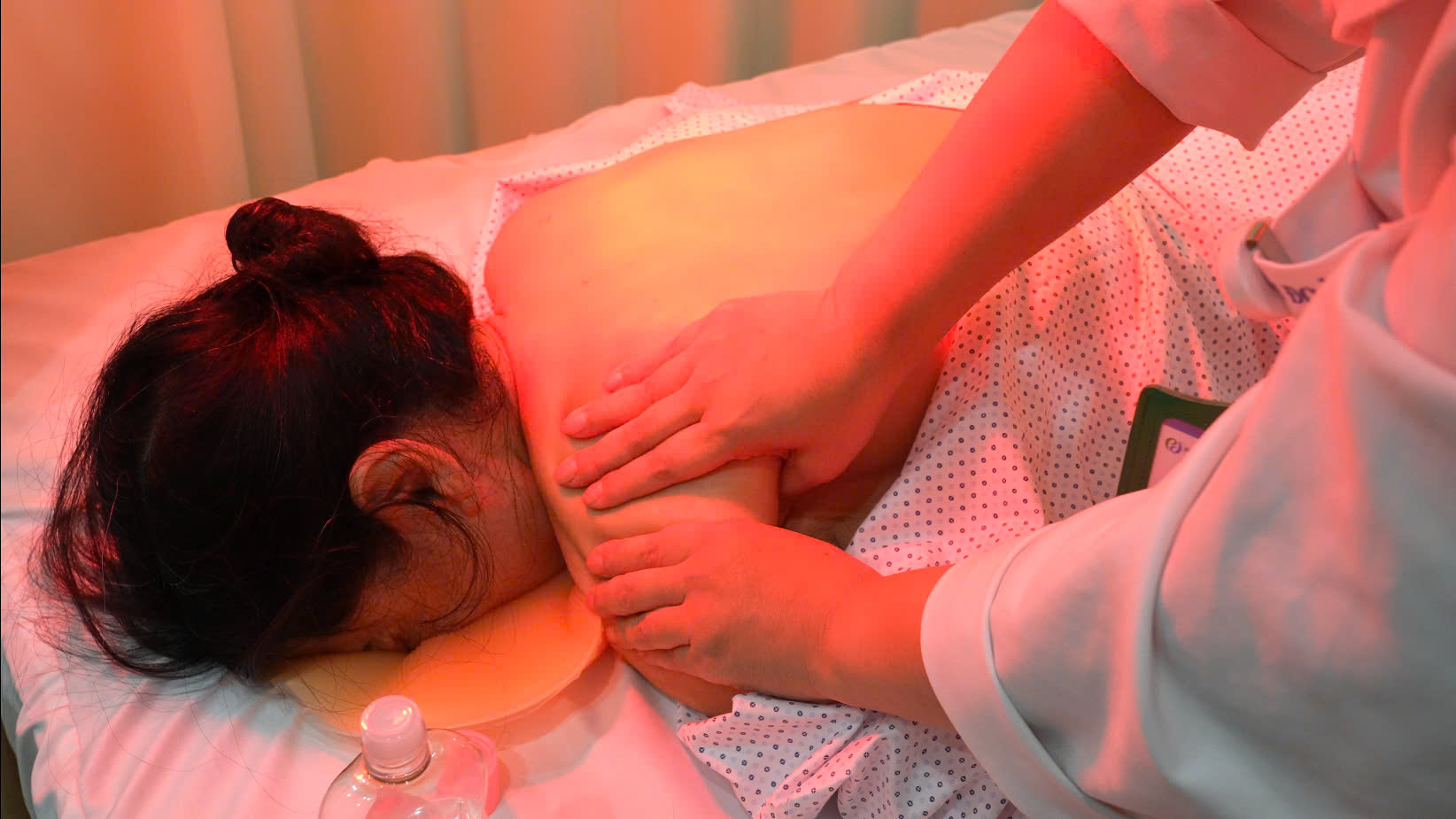 Điện mãng châm điều trị hội chứng vai gáy